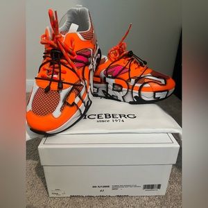 Iceberg graffiti neon sneaker in orange